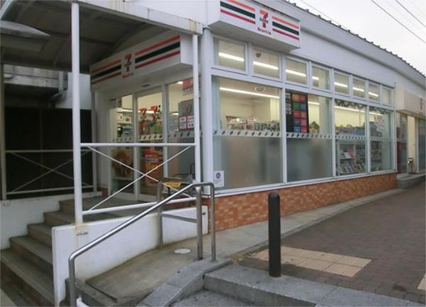 セブン-イレブン ハートインＪＲ甲南山手駅前店：374m