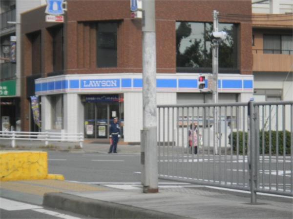 ローソン：664m