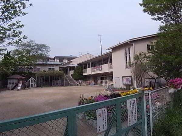 岩園幼稚園：1887m