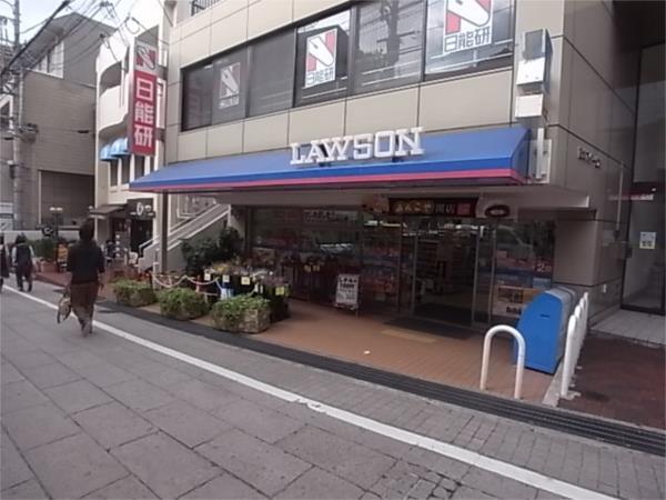 ﾛｰｿﾝ 神戸岡本坂店：882m