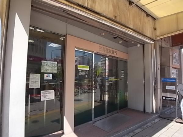 三井住友銀行：521m