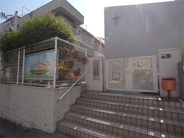 ランバス記念幼稚園：220m