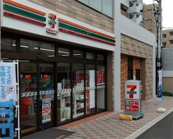ｾﾌﾞﾝｲﾚﾌﾞﾝ ﾊｰﾄｲﾝ灘北通り6丁目店：694m