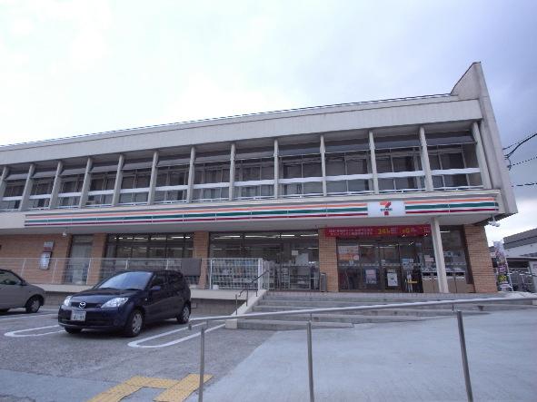 ｾﾌﾞﾝｲﾚﾌﾞﾝ 神戸垂水青山台4丁目店：524m