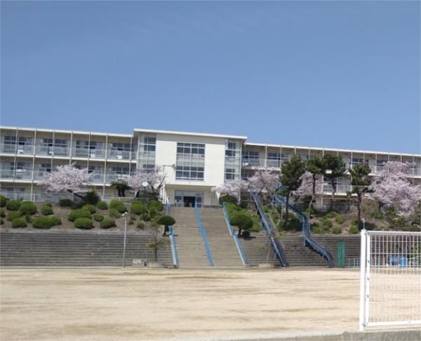 広田小学校：220m