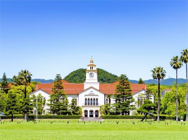 関西学院大学：1961m