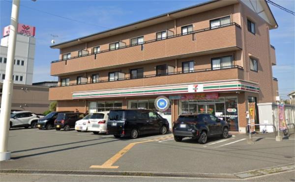 セブンイレブン 姫路飾磨中野田店：476m
