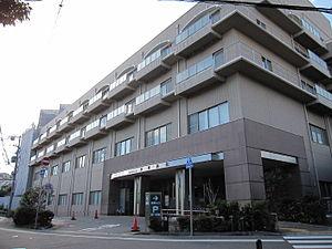 総合病院：558m