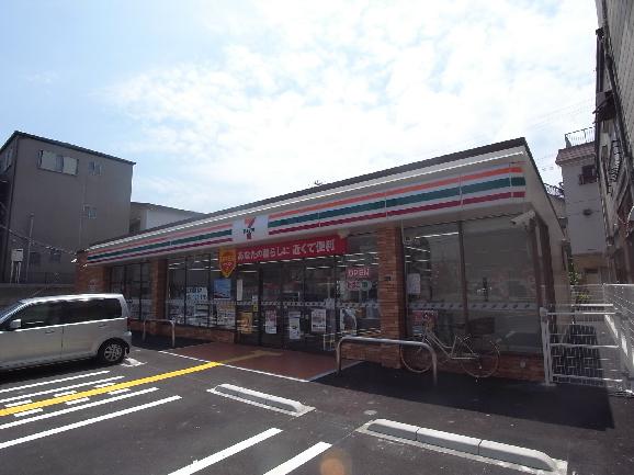 ｾﾌﾞﾝｲﾚﾌﾞﾝ 神戸垂水星が丘1丁目店：203m