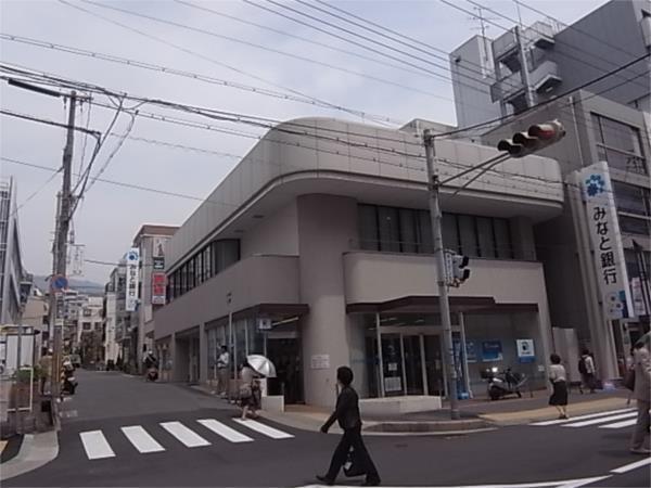 みなと銀行住吉支店：165m