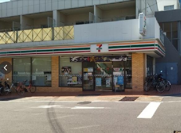 セブンイレブン 神戸本山中町4丁目店：164m