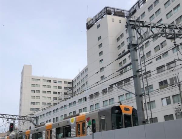 兵庫医科大学：813m
