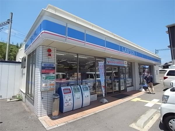 ローソン　神戸谷上東町：2778m