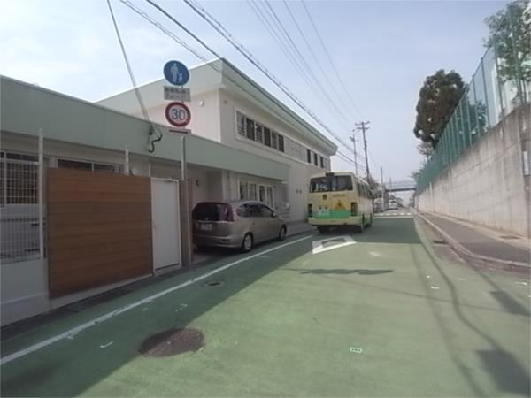 渦が森幼稚園：388m