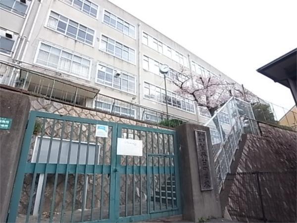 筒井台中学校：166m