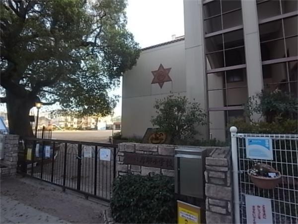 摩耶小学校：147m