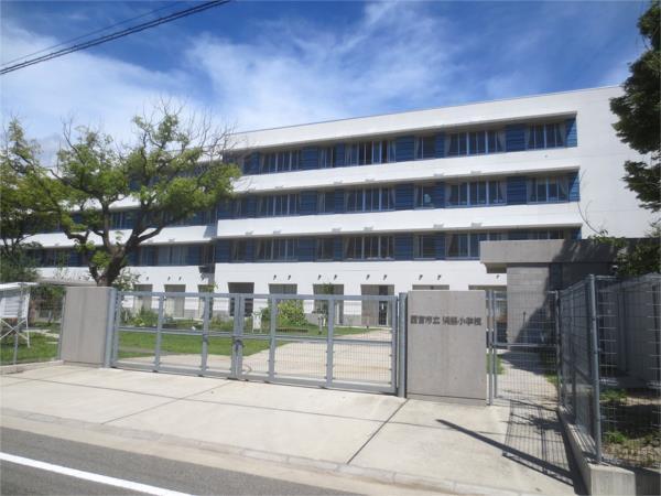 浜脇小学校：506m