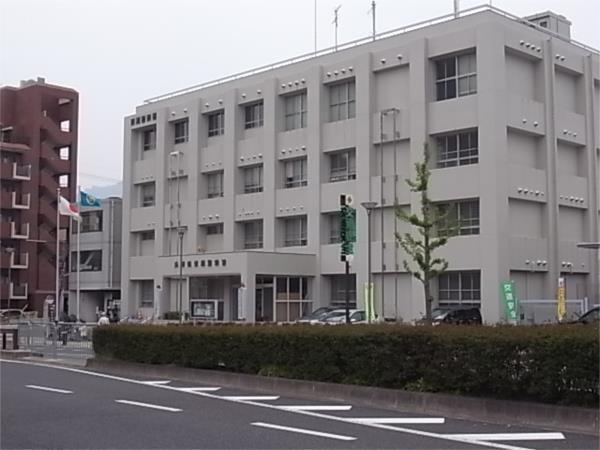 兵庫県東灘警察署：362m