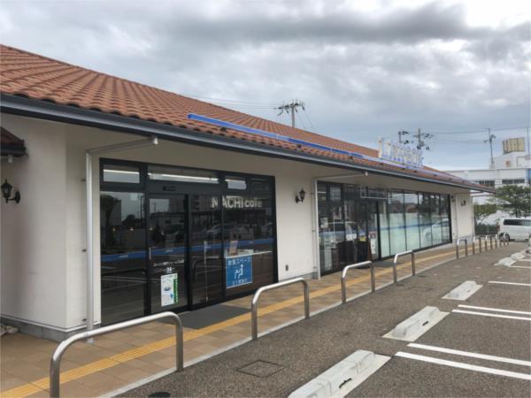 ローソン 神戸ジェームス山店：126m