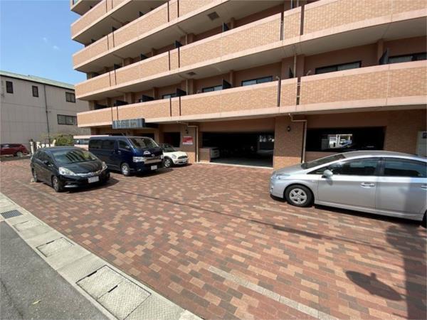 キャッスルコート西新町 エントランス