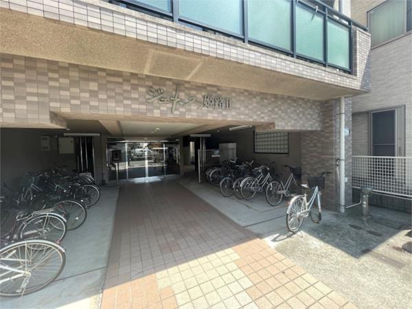 ジュネス姫路II 駐車場