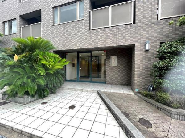 ドルチェ芦屋 エントランス