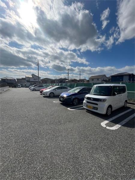 エクセラン國木I 駐車場