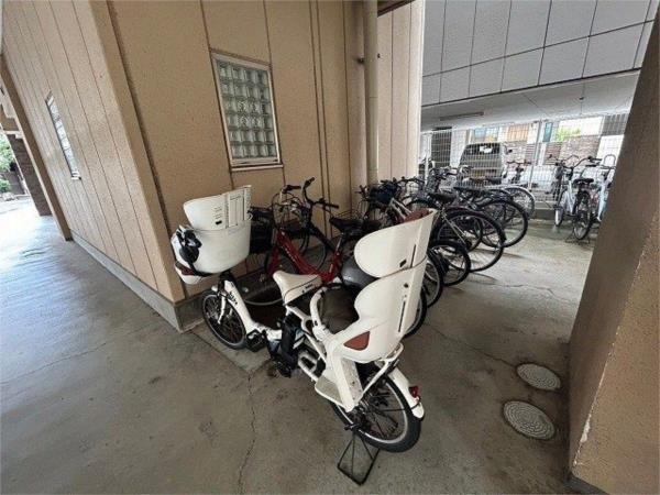 ビューティフルライフ 駐車場