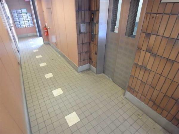 サンスコーレ弐番館 ロビー