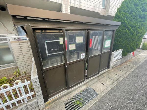 シャトー日東C 物件画像