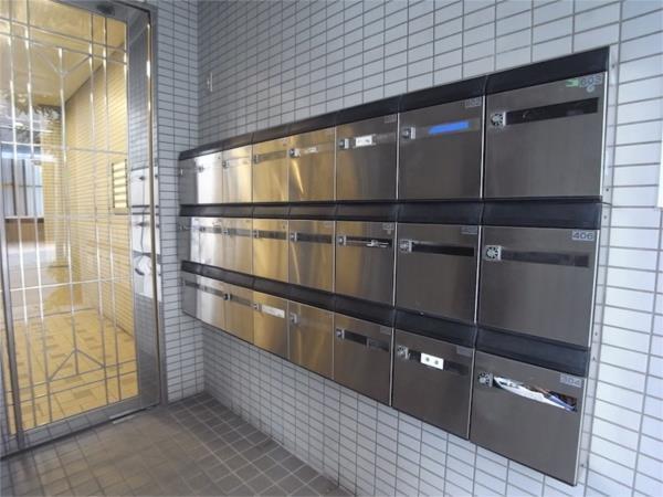 ルミナス甲南 エントランス