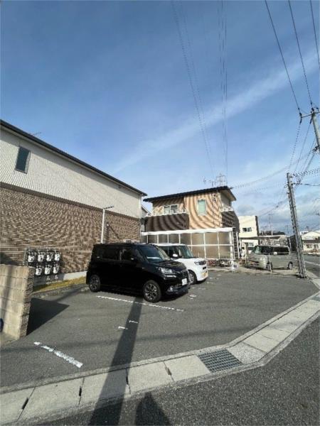 サンシャイン 駐車場