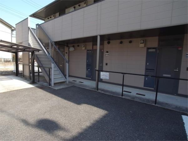 ディマンシュ エントランス