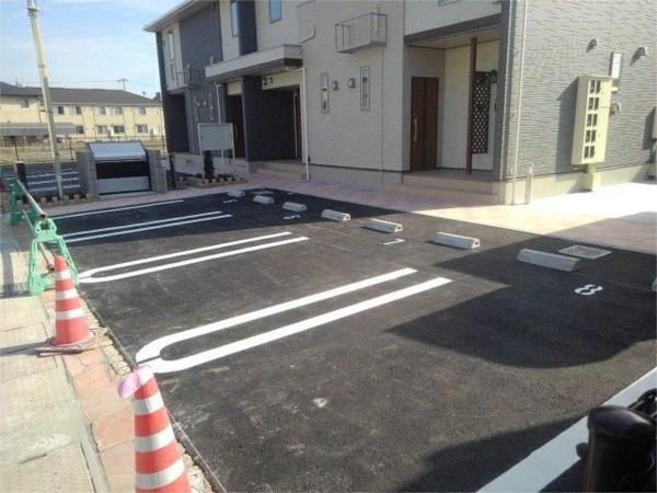 パル山崎 駐車場