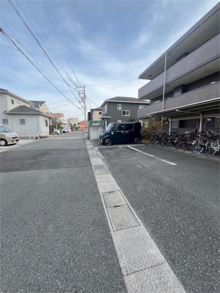 フレグランス大日 駐車場