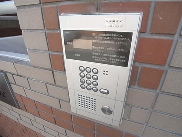 ジュリアス中山手（401） エントランス
