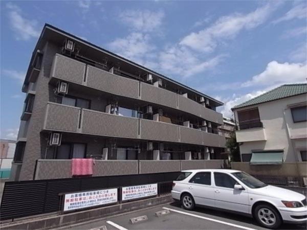 岡場駅より徒歩5分 築20年10ヶ月 3階建の賃貸物件