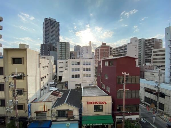 プレサンス神戸元町ミューズ エントランス