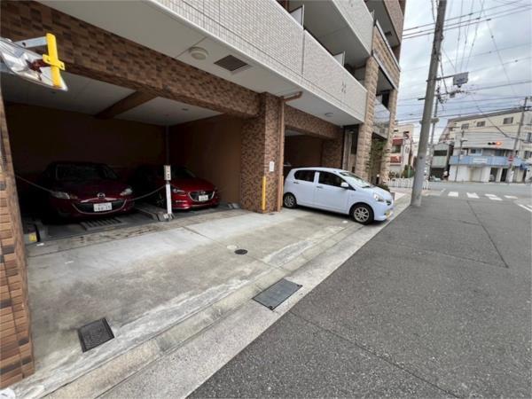 プレサンス神戸西スパークリング 駐車場