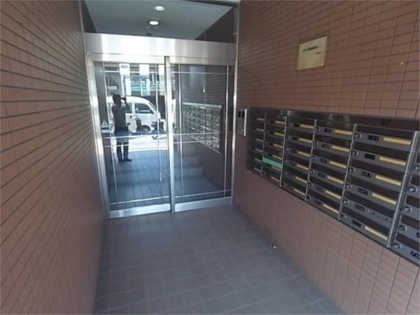 アルパ三宮 エントランス