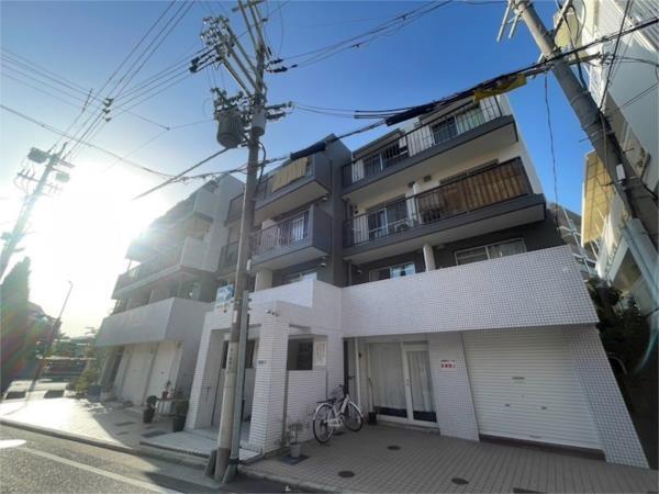 苦楽園口駅より徒歩5分 築41年7ヶ月 3階建の賃貸物件
