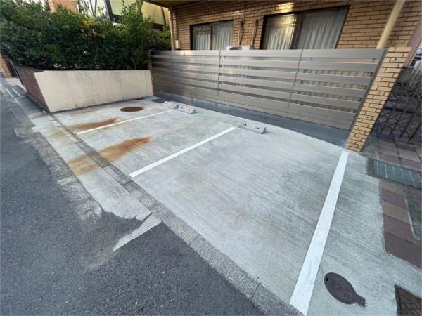 サンハイツ白鷺 駐車場