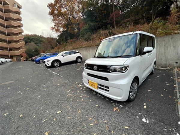 ベーセベージェ 駐車場