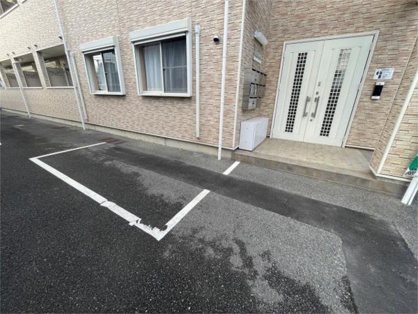 アミスタ花北 駐車場