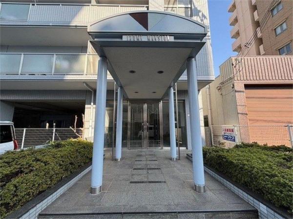 泉マンション エントランス