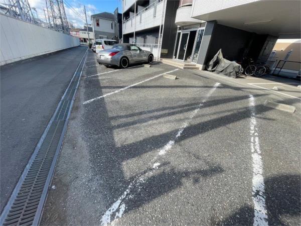 アメニティー水上 駐車場