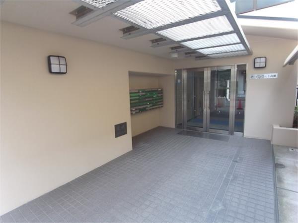 サンクラッソ湊川公園駅前 駐車場