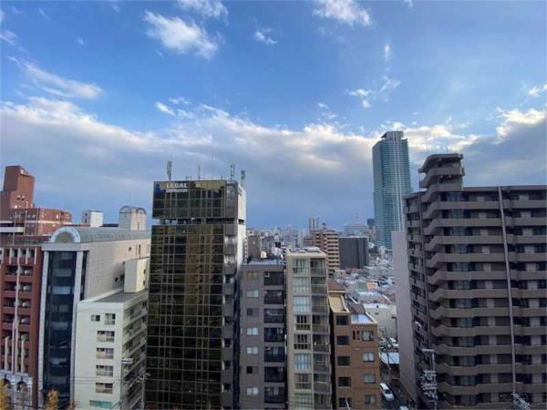プレミアムコート神戸三宮 エントランス