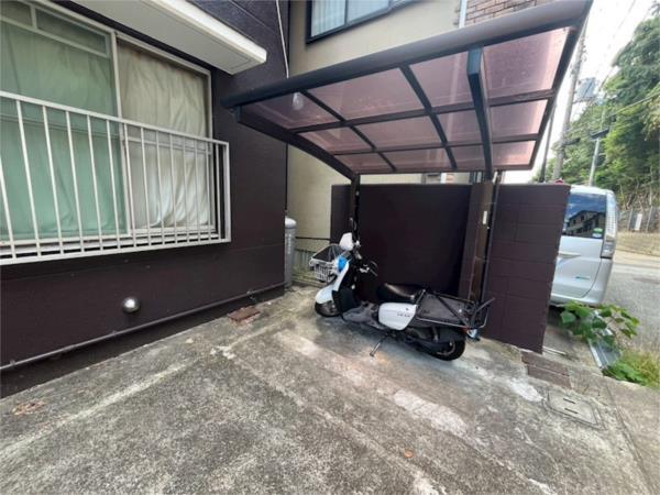 グリーンヒル山本通 駐車場