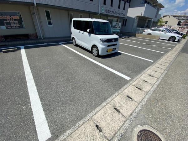 ジョイタウン北条 駐車場